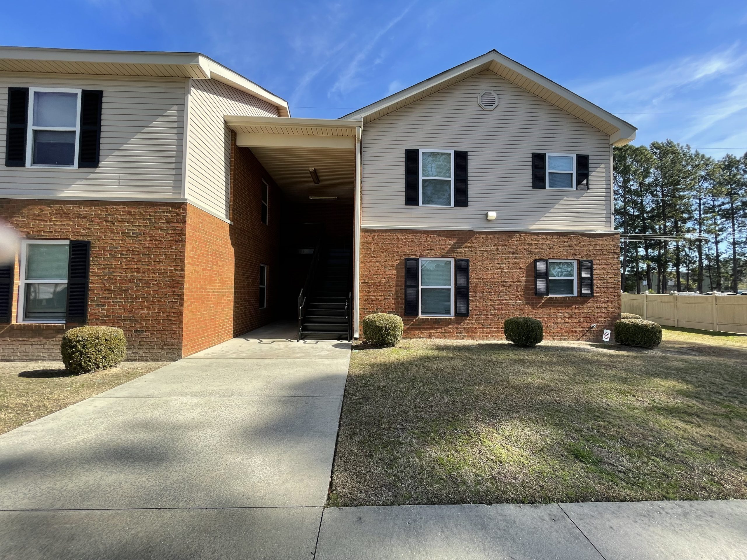 Jac-Lyn Apartments — 3 Bedroom — Moultrie, GA